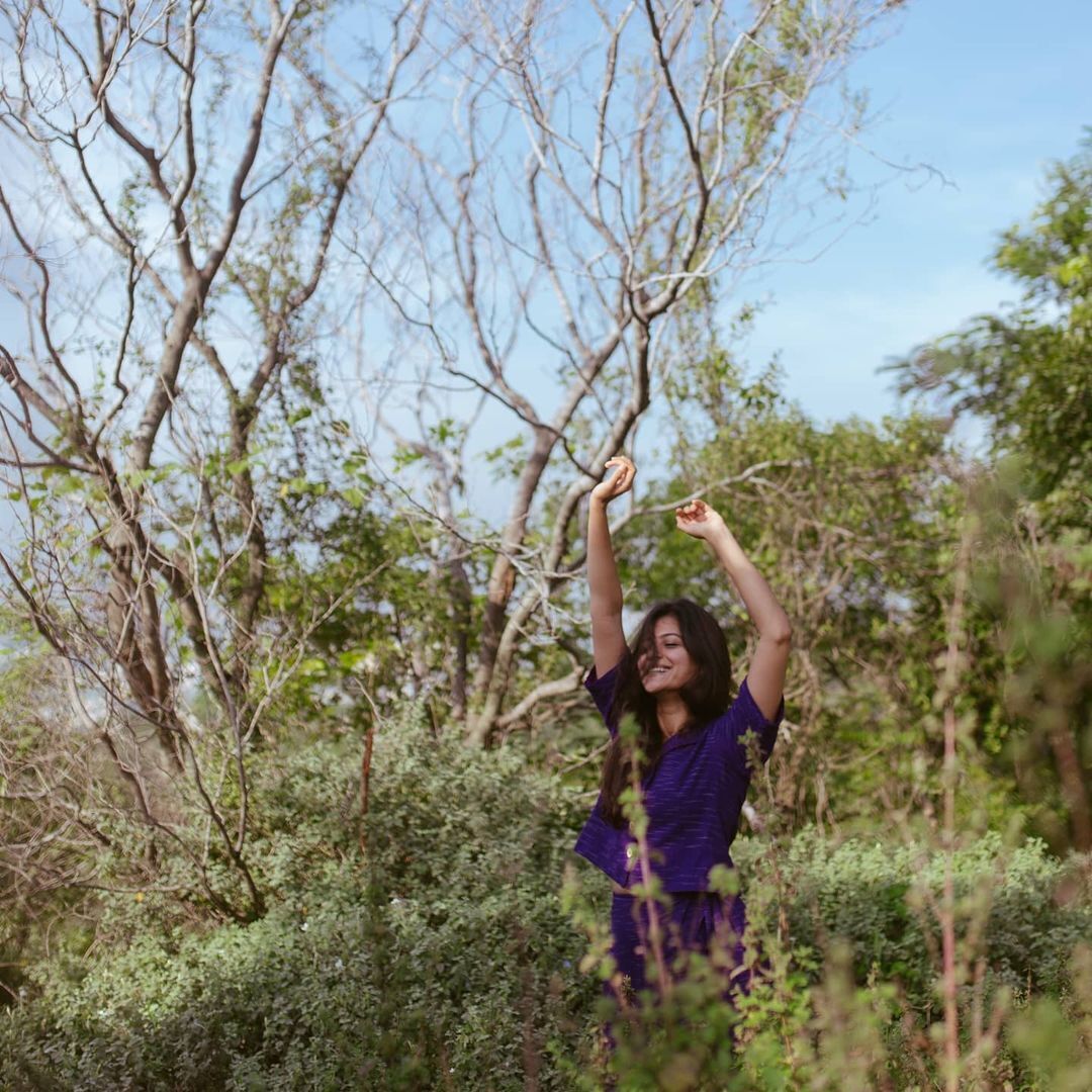 കാനന മനോഹാരിതയ്‌ക്കൊപ്പം അതിഥി ബാലന്‍: ചിത്രങ്ങള്‍