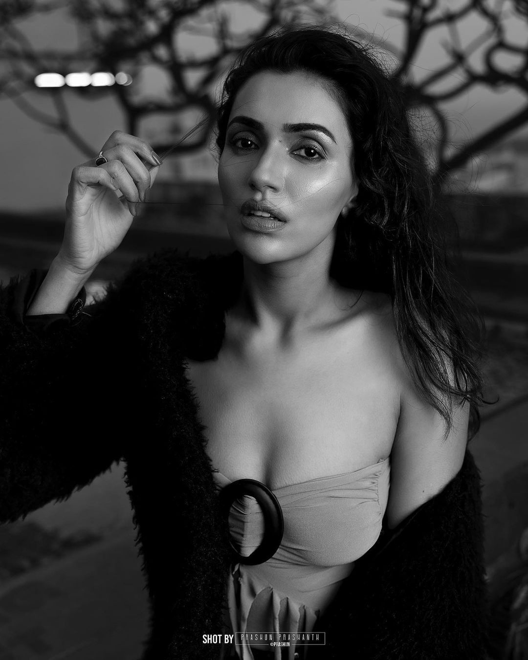 അക്ഷര ഗൗഡയുടെ ഏറ്റവും പുതിയ ചിത്രങ്ങൾ കാണാം