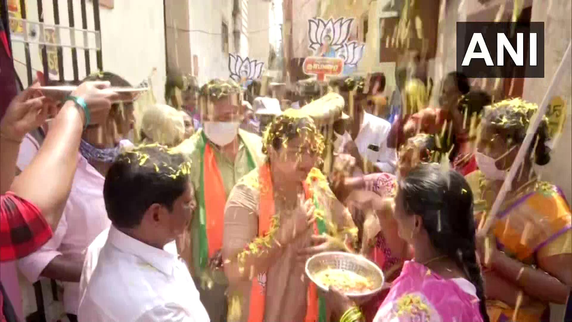 തമിഴ്‌നാട്ടില്‍ ബിജെപി നേതാവ് ഖുശ്ബു സുന്ദറിന്റെ തിരഞ്ഞെടുപ്പ് പ്രചാരണം