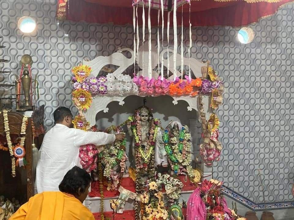 மே.வங்கம்: நந்திகிராமில் பாஜக வேட்பாளர் சுவேந்து அதிகாரி தேர்தல் பிரசாரம் 