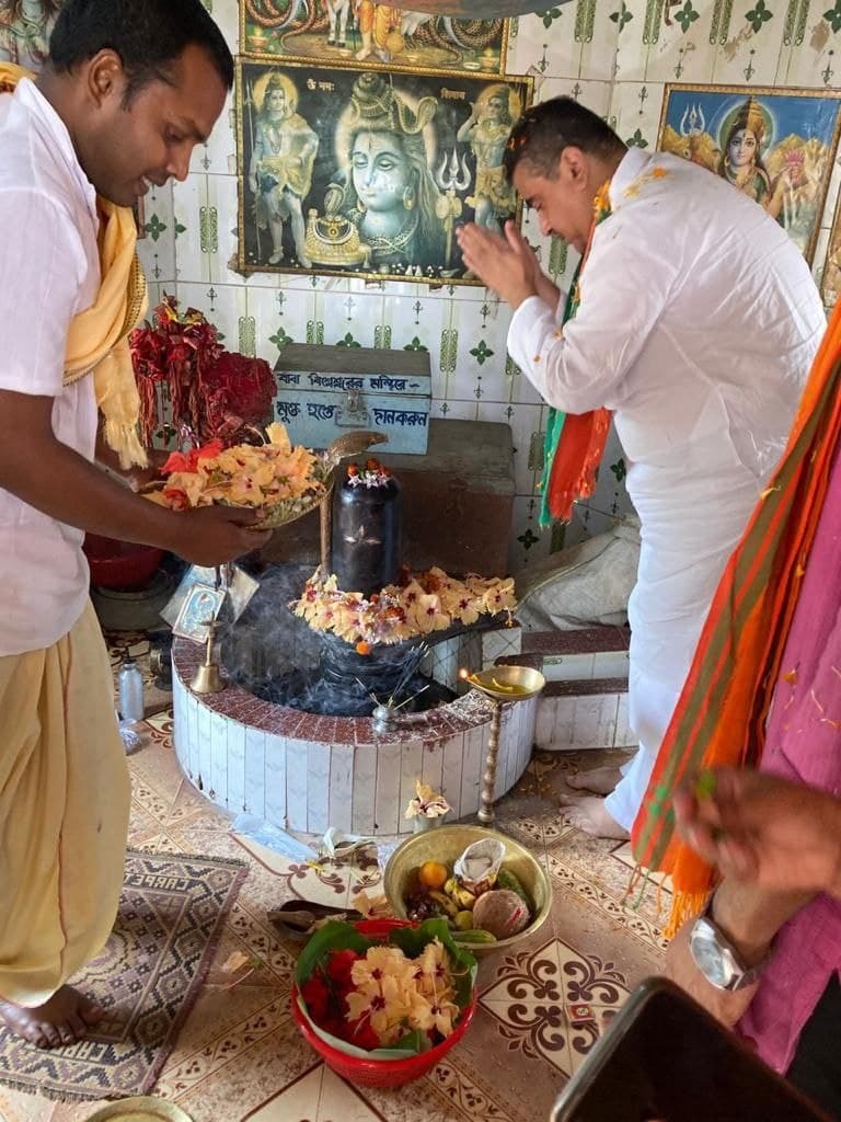 மே.வங்கம்: நந்திகிராமில் பாஜக வேட்பாளர் சுவேந்து அதிகாரி தேர்தல் பிரசாரம் 
