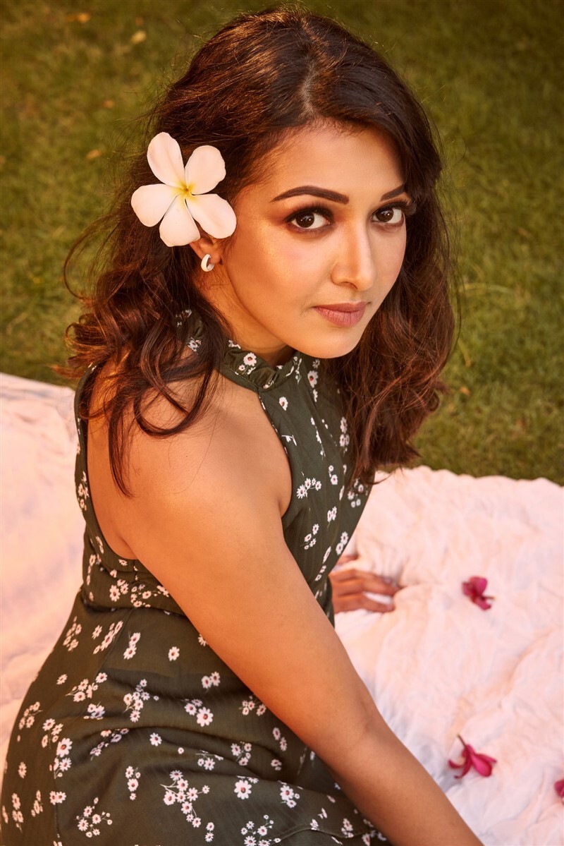 കാതറിന്‍ ട്രിസയുടെ ഏറ്റവും പുതിയ ചിത്രങ്ങള്‍