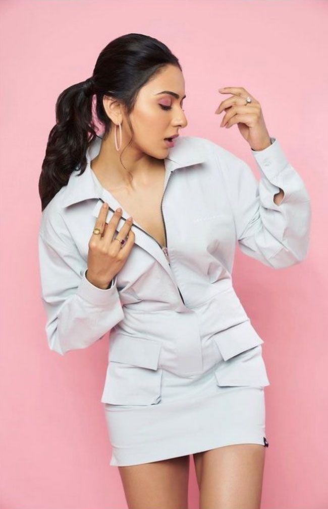 രാകുൽ പ്രീതിന്റെ സ്റ്റൈലിഷ് ലുക്ക്, വൈറലായി പുതിയ ഫോട്ടോകൾ