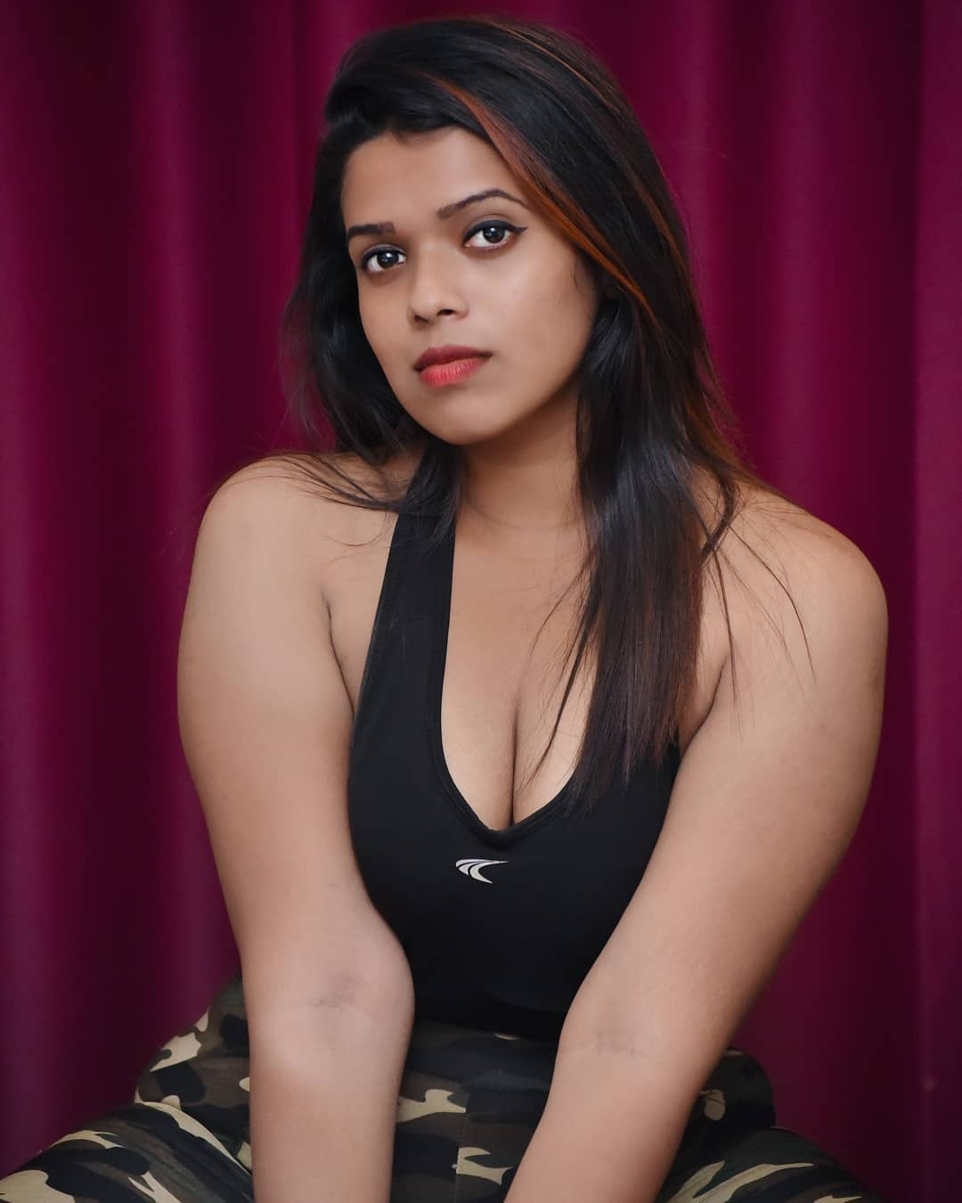 ഗ്ലാമര്‍ ഫോട്ടോ ഷൂട്ടുമായി പേളി: പുതിയ ചിത്രങ്ങള്‍ വൈറല്‍