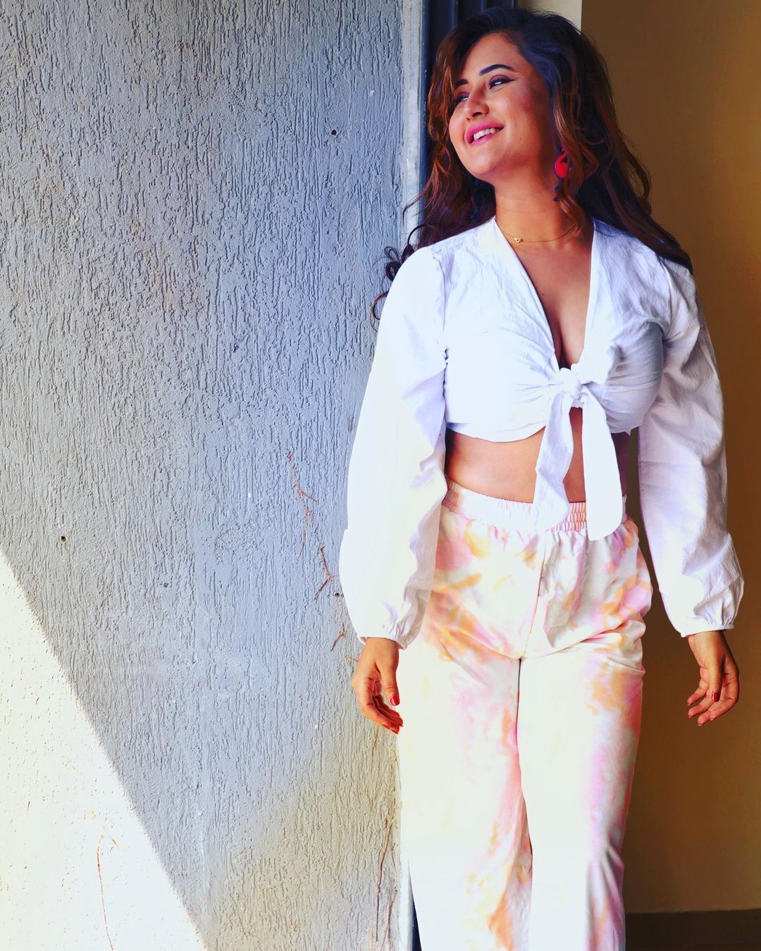 ഹോട്ടായി റഷാമി ദേശായി, ചിത്രങ്ങൾ കാണാം