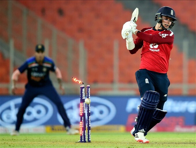 തിരിച്ചടിച്ച് ഇന്ത്യ ഒപ്പമെത്തി, ഇനി ഫൈനല്‍; ഇന്ത്യ-ഇംഗ്ലണ്ട് നാലാം ടി20 ചിത്രങ്ങള്‍ കാണാം