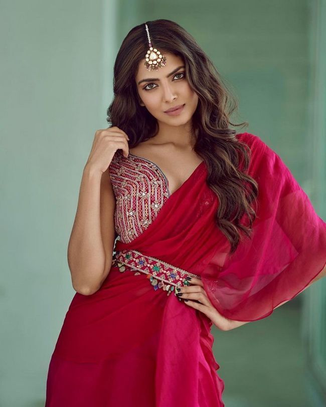 മാളവിക മോഹനന്റെ ഏറ്റവും പുതിയ ചിത്രങ്ങള്‍ കാണാം