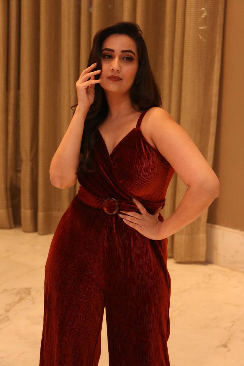 സൂപ്പർ കൂളായി മഞ്ജുഷ- ഏറ്റവും പുതിയ ചിത്രങ്ങൾ