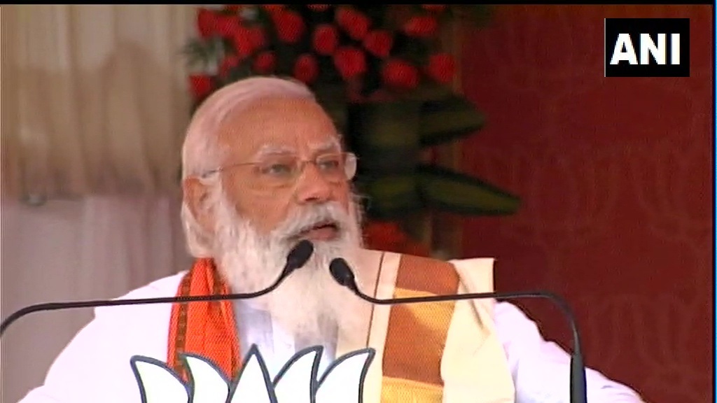 പാലക്കാട് ബിജെപിക്ക് ആവേശമായി നരേന്ദ്ര മോദിയെത്തി, ചിത്രങ്ങൾ കാണാം