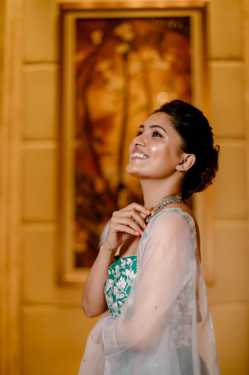 തമിഴ്‌നടി വാണി ഭോജന്റെ ഏറ്റവും പുതിയ ചിത്രങ്ങള്‍