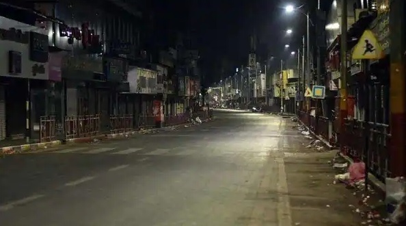 കോവിഡ് രണ്ടാംതരംഗം, ദല്‍ഹിയില്‍ നൈറ്റ് കര്‍ഫ്യു, ചിത്രങ്ങള്‍ കാണാം