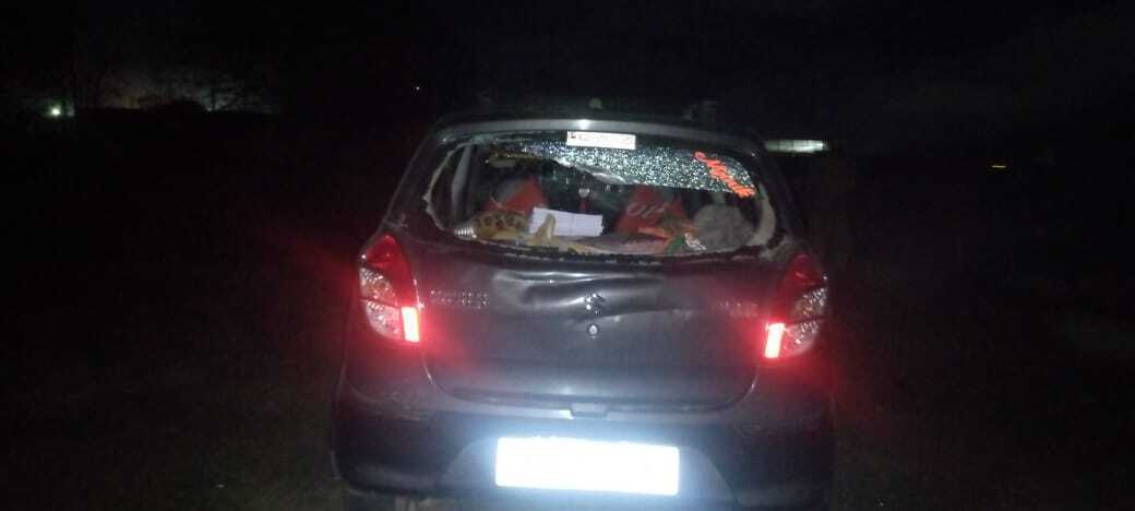 ബംഗാള്‍ ബിജെപി അധ്യക്ഷന്‍ ദിലീപ് ഘോഷിന്റെ വാഹനവ്യൂഹത്തിന് നേരെ ആക്രമണം, ചിത്രങ്ങള്‍