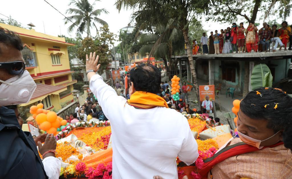 ബംഗാളില്‍ ബിജെപി ദേശീയ അധ്യക്ഷന്‍ ജെപി നദ്ദയുടെ തെരഞ്ഞെടുപ്പ് പ്രചാരണം, ചിത്രങ്ങള്‍ കാണാം