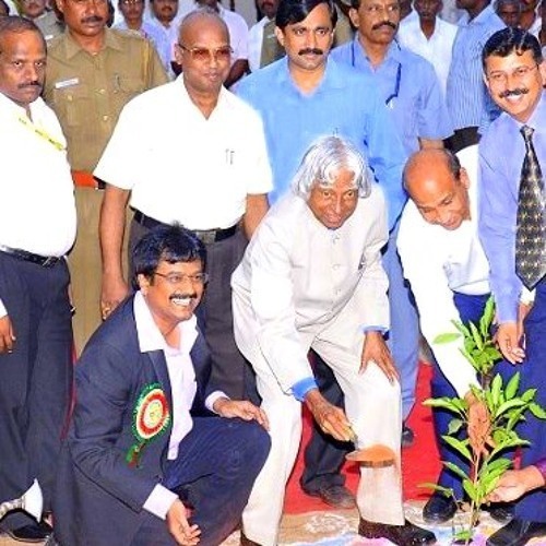 നടൻ വിവേകിന് ആദരാഞ്ജലികൾ- അപൂർവ ചിത്രങ്ങൾ കാണാം