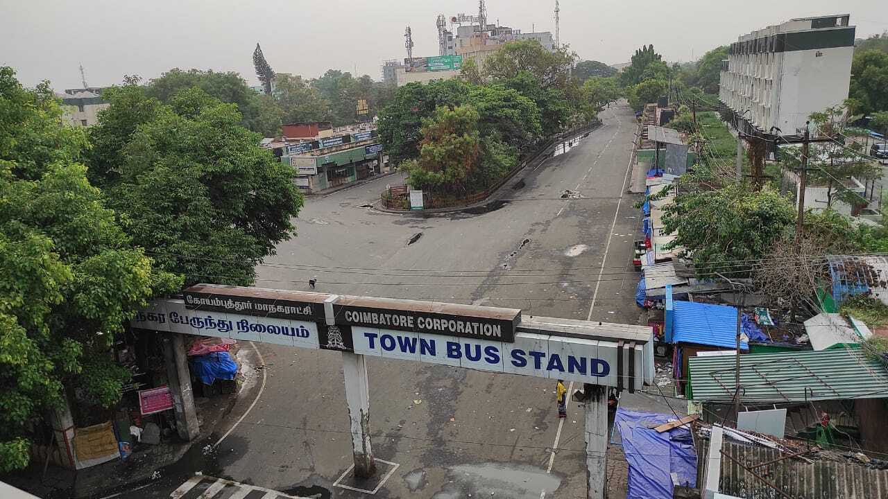 തമിഴ്‌നാട്ടില്‍ കര്‍ശന നിയന്ത്രണം, ലോക്ക്ഡൗണിന് സമാനമായ സ്ഥിതി, ചിത്രങ്ങള്‍ കാണാം