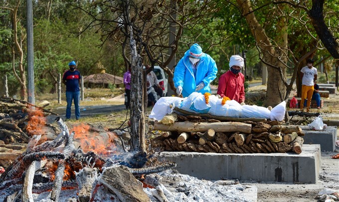 Cremation Of COVID-19 Victims In India, 20/04/2021
