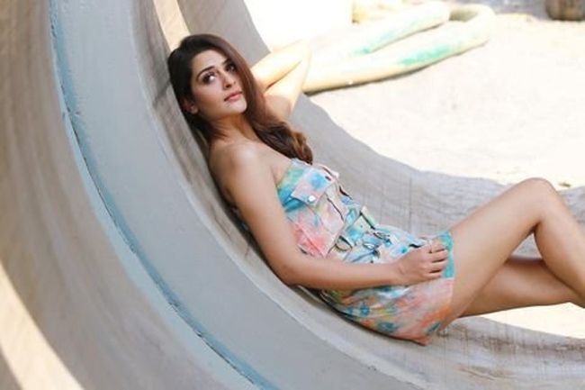 പായൽ രാജ്പുതിൻ്റെ ഏറ്റവും പുതിയ ചിത്രങ്ങൾ കാണാം