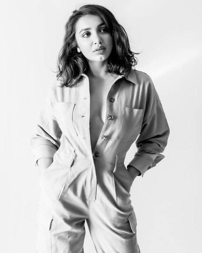 മാലാഖയെ പോലെ തിളങ്ങി തേജസ്വി മാഡിവാഡയുടെ ഫോട്ടോഷൂട്ട്; ചിത്രങ്ങള്‍ ഏറ്റെടുത്ത് സോഷ്യല്‍ മീഡിയ