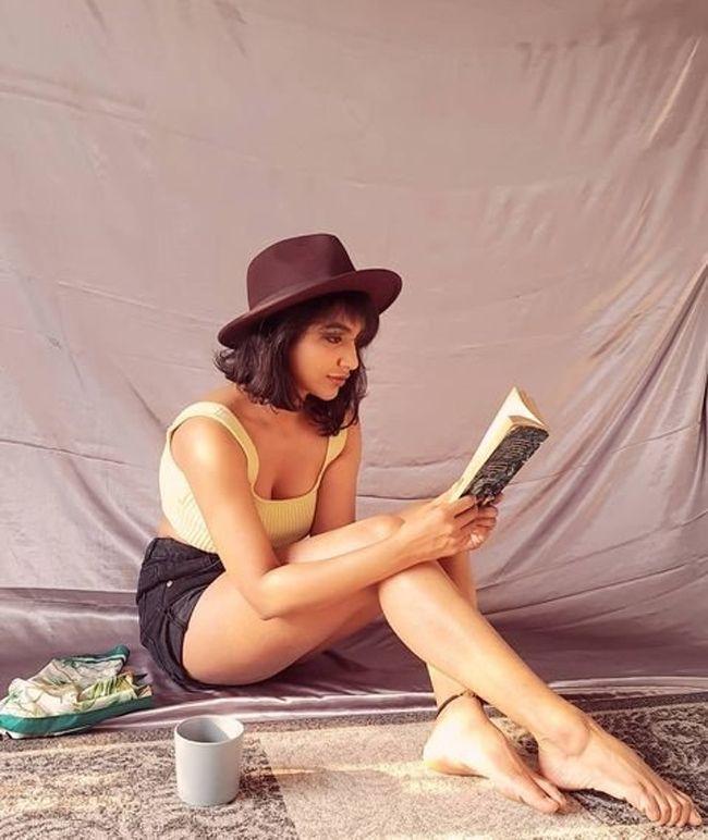 മാലാഖയെ പോലെ തിളങ്ങി തേജസ്വി മാഡിവാഡയുടെ ഫോട്ടോഷൂട്ട്; ചിത്രങ്ങള്‍ ഏറ്റെടുത്ത് സോഷ്യല്‍ മീഡിയ