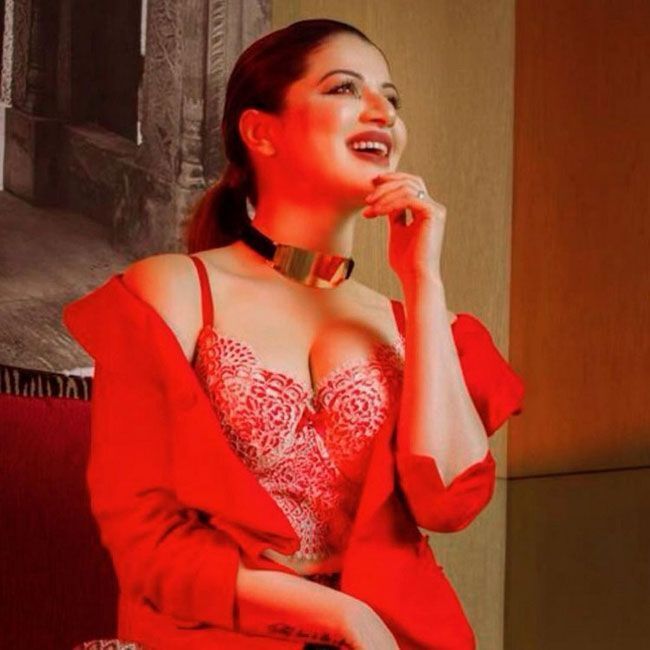 നടി കൈനാത്ത് അറോറയുടെ ഏറ്റവും പുതിയ അടിപൊളി ചിത്രങ്ങള്‍