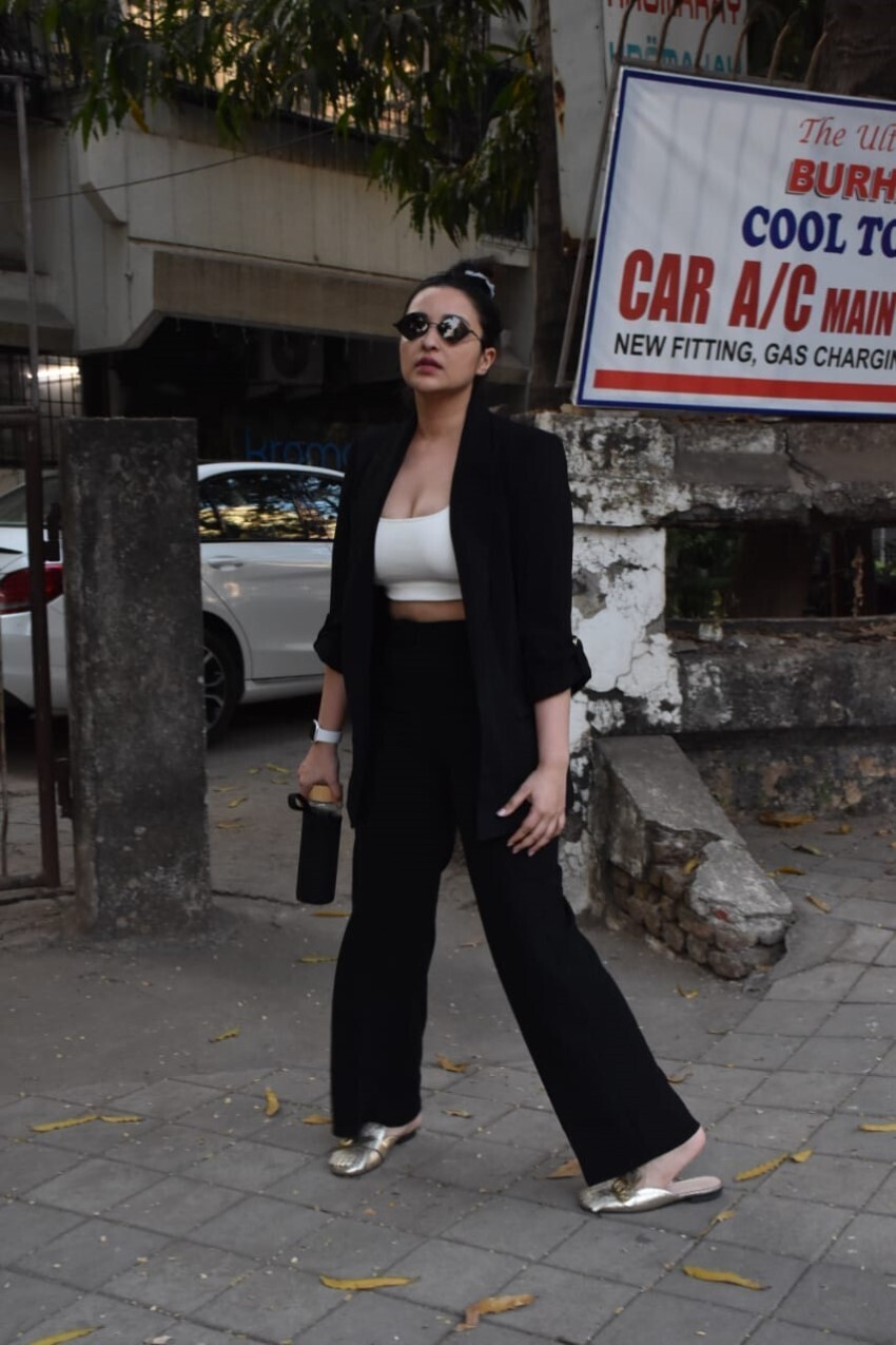 പര്‍നീതി ചോപ്രയുടെ പുതിയ ചിത്രങ്ങള്‍ കാണാം