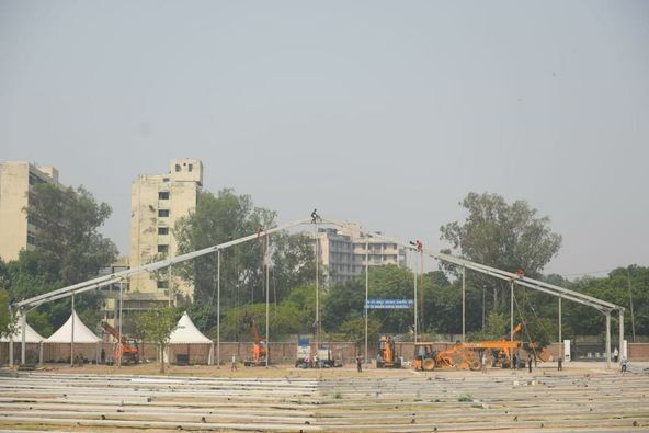 Delhi CM Arvind Kejriwal Visits GTB hospital In Delhi