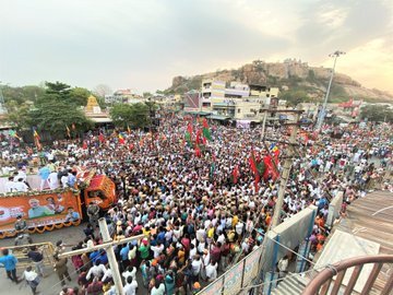 HM Amit Shah During A roadshow In Tamil Nadu