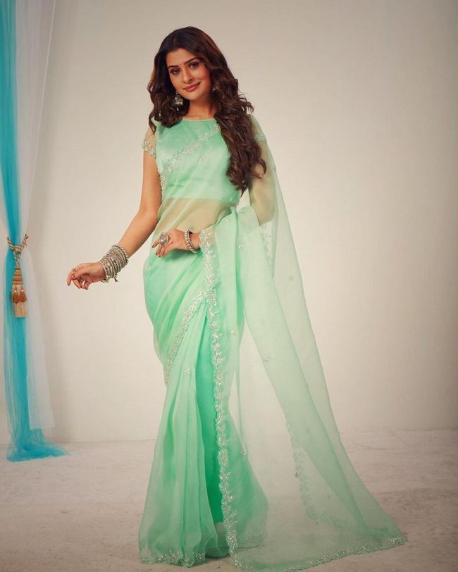 സ്റ്റൈലിഷായി പായൽ രാജ്പുത്, പുതിയ ചിത്രങ്ങൾ കാണാം