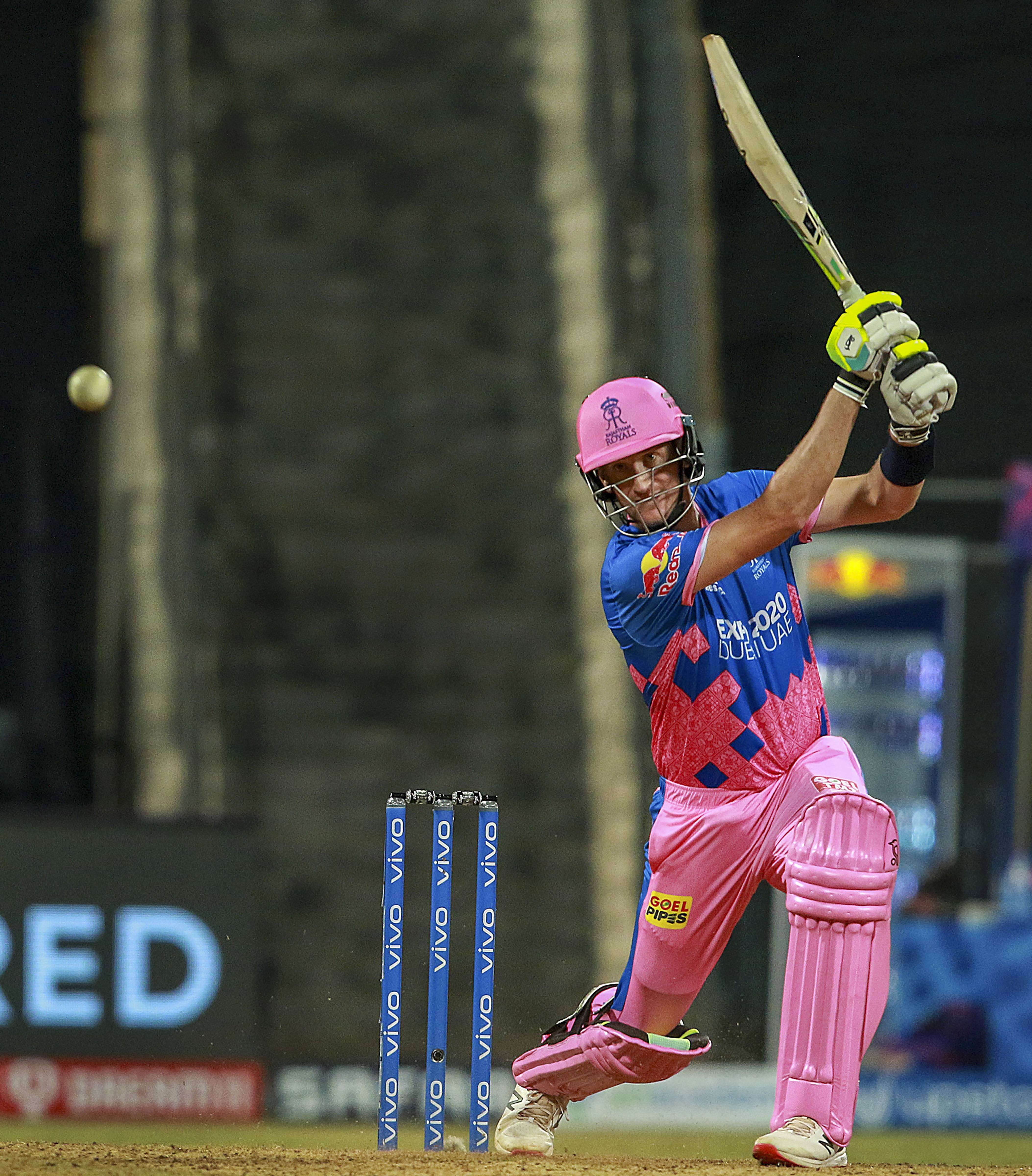 ആഞ്ഞടിച്ച് ദേവ്ദത്ത്, പിടിച്ചു നിർത്താനാവാതെ സഞ്ജു... കോലിപ്പടയ്ക് ഇത് സിംപിള്‍, ചിത്രങ്ങള്‍ കാണാം