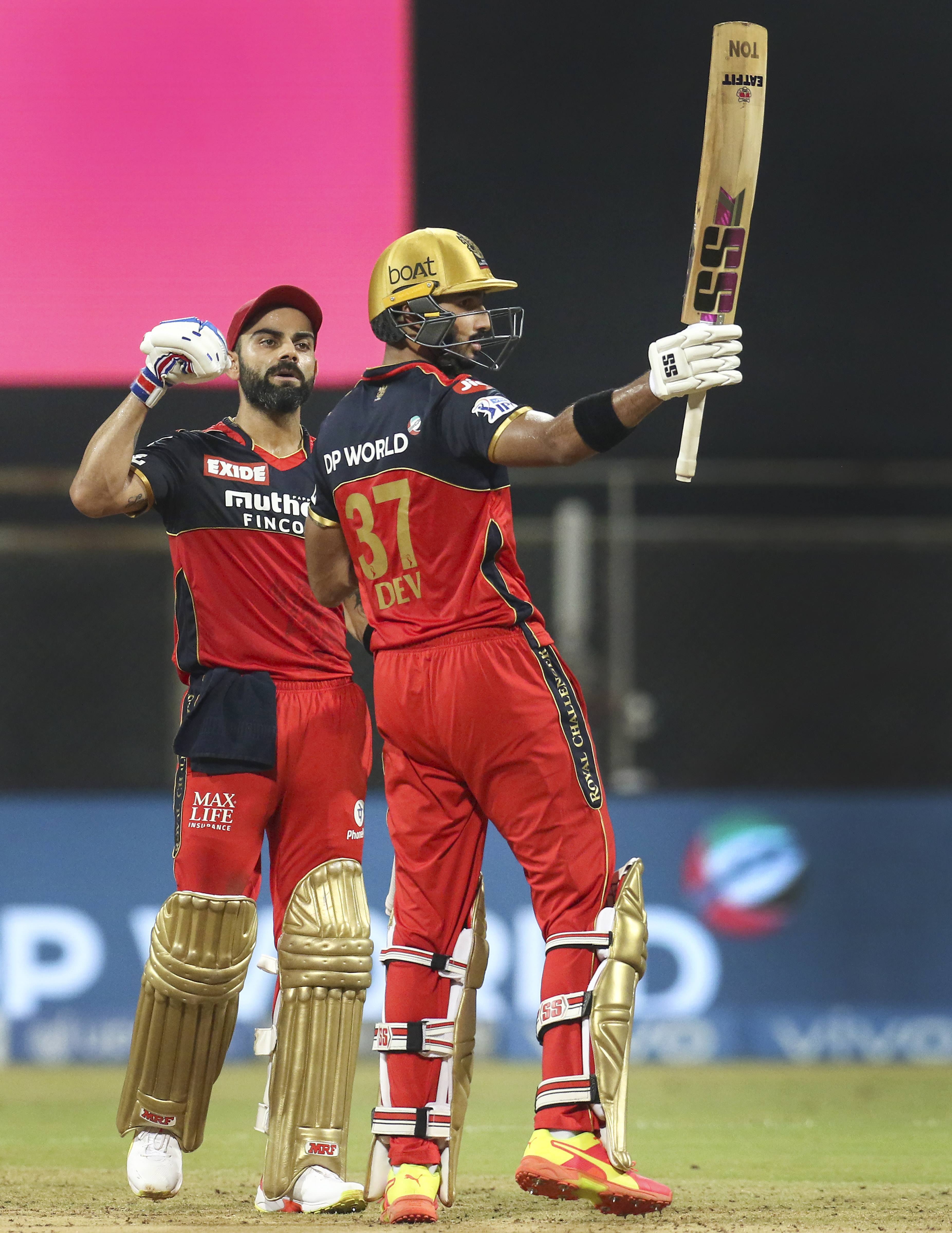 ആഞ്ഞടിച്ച് ദേവ്ദത്ത്, പിടിച്ചു നിർത്താനാവാതെ സഞ്ജു... കോലിപ്പടയ്ക് ഇത് സിംപിള്‍, ചിത്രങ്ങള്‍ കാണാം