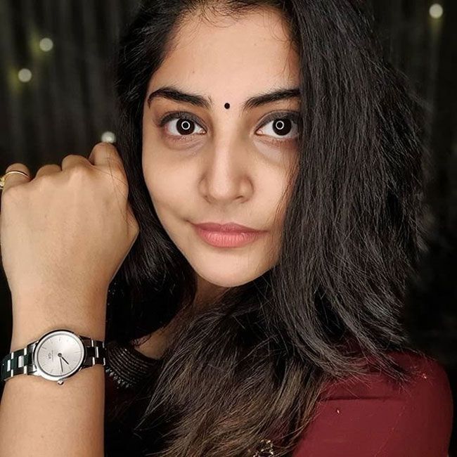 മഞ്ജിമയഴക്; മലയാളികളുടെ പ്രിയപ്പെട്ട ബാലതാരത്തിന്റെ പുതിയ ചിത്രങ്ങൾ