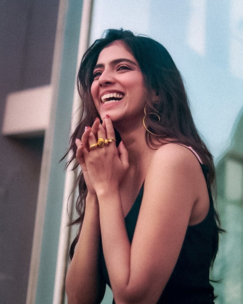 നടി മാളവിക മോഹനന്റെ ഏറ്റവും പുതിയ ചിത്രങ്ങള്‍ കാണാം