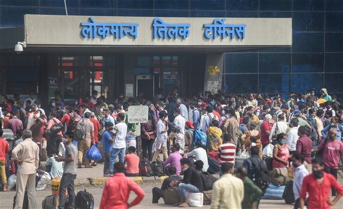 Passengers at Lokmanya Tilak Terminus to board outstation trains, in Mumbai
