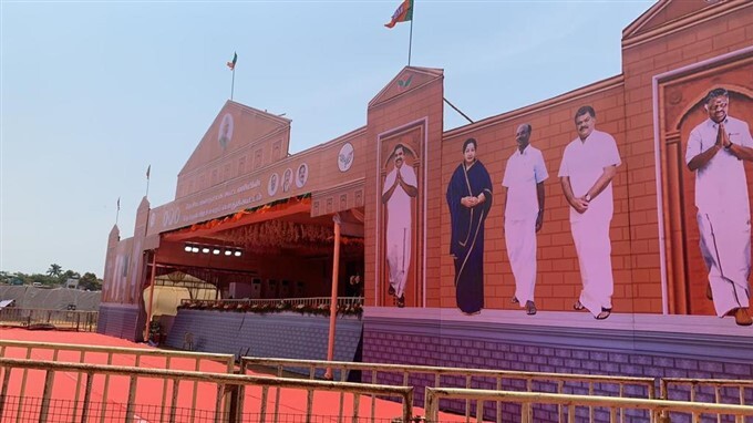 തമിഴ്‌നാട്ടില്‍ തിരഞ്ഞെടുപ്പ് പ്രചാരണത്തിന് എത്തിയ പ്രധാനമന്ത്രി നരേന്ദ്ര മോദി- ചിത്രങ്ങള്‍