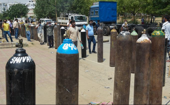 News in Photos (28 April 2021) | Photos of Top News Today - Oneindia Gallery