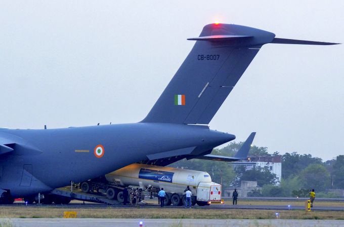 News in Photos (28 April 2021) | Photos of Top News Today - Oneindia Gallery