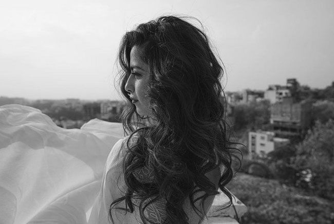 മോഡേണ്‍ ലുക്കില്‍ കിടിലം ഫോട്ടോഷൂട്ടുമായി അവിക ഗൗര്‍; വൈറലായ ചിത്രങ്ങള്‍ കാണാം