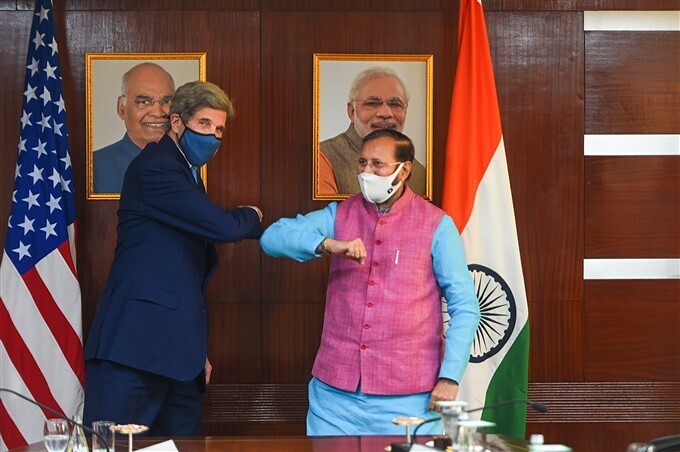 അമേരിക്കന്‍ കാലാവസ്ഥാ ഏജന്‍സി പ്രതിനിധി ജോണ്‍ കെറി ഇന്ത്യയില്‍: ചിത്രങ്ങള്‍ കാണാം