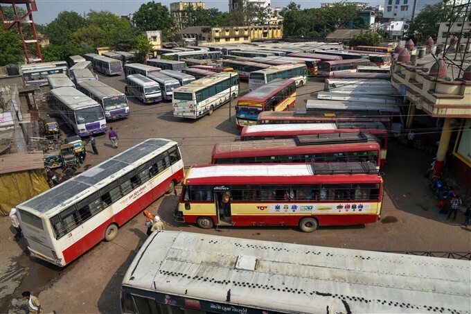ಚಿತ್ರಗಳು: ಉತ್ತರಪ್ರದೇಶದಲ್ಲಿ ಲಾಕ್‌ಡೌನ್ ಪರಿಸ್ಥಿತಿ