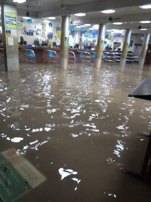 കനത്ത മഴയില്‍ വെള്ളക്കെട്ടായ തിരുവനന്തപുരം നഗരം, ചിത്രങ്ങള്‍ കാണാം