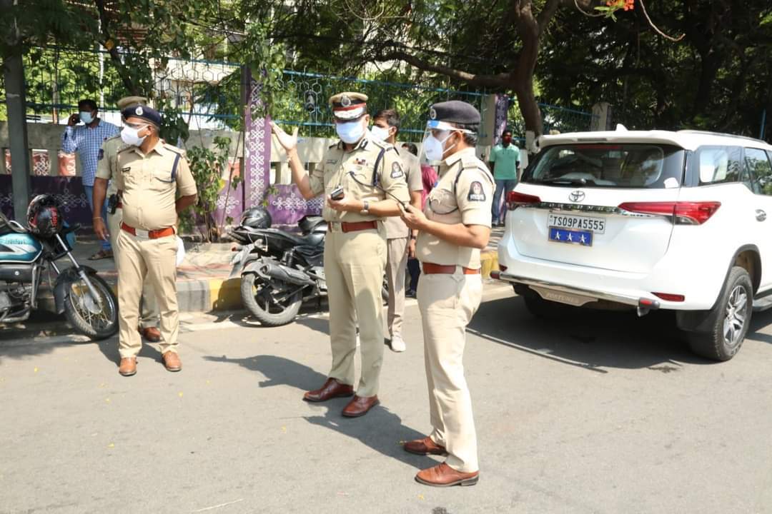 కరోనా పరిస్థితులపై చర్చించేందుకు మంత్రి కేటీఆర్ అధ్యక్షతన సమావేశమైన టాస్క్‌ఫోర్స్