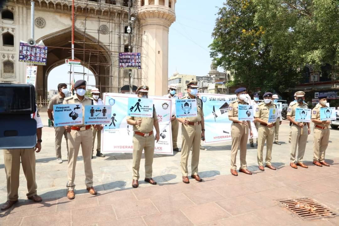 కరోనా పరిస్థితులపై చర్చించేందుకు మంత్రి కేటీఆర్ అధ్యక్షతన సమావేశమైన టాస్క్‌ఫోర్స్