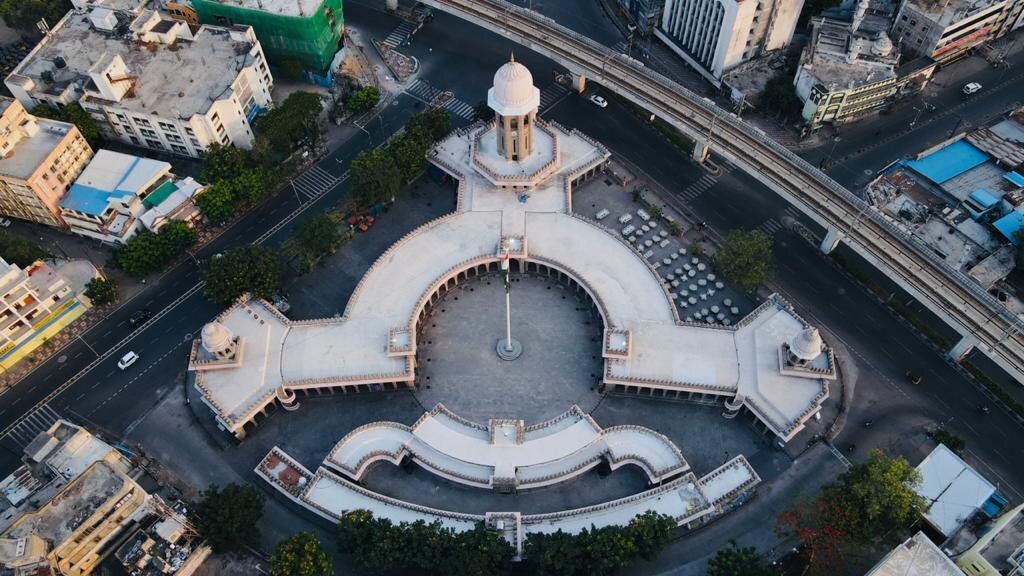 హైదరాబాదులో లాక్‌డౌన్ దృశ్యాలు