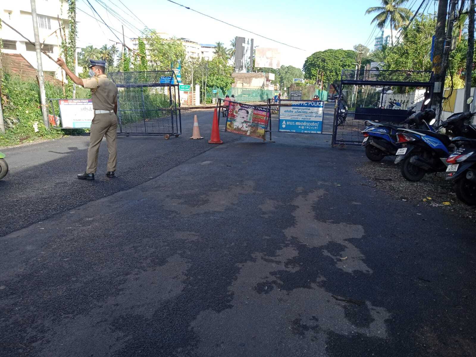 ട്രിപ്പിള്‍ ലോക്ക്ഡൗണ്‍, തിരുവനന്തപുരത്ത് നിന്നുള്ള ചിത്രങ്ങള്‍