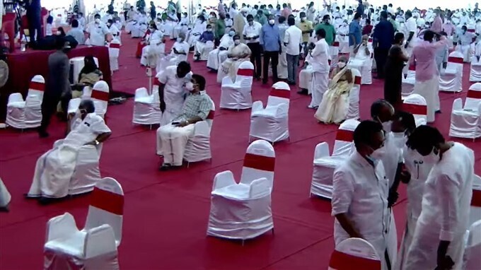 രണ്ടാം പിണറായി സര്‍ക്കാരിന്റെ സത്യപ്രതിജ്ഞാ ചടങ്ങ്, ചിത്രങ്ങള്‍