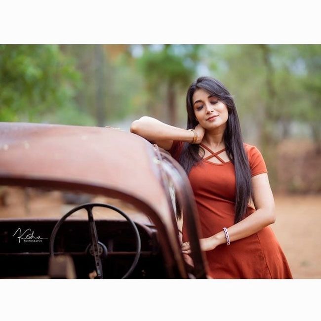 ഭാനു ശ്രീയുടെ ഏറ്റവും പുതിയ ചിത്രങ്ങള്‍ കാണാം