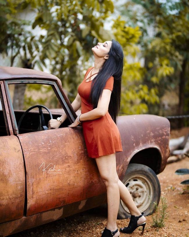 ഭാനു ശ്രീയുടെ ഏറ്റവും പുതിയ ചിത്രങ്ങള്‍ കാണാം