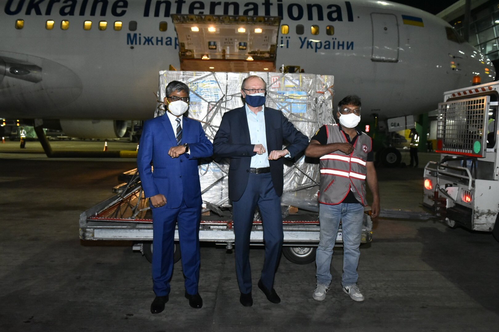 ഉക്രെയിനില്‍ നിന്ന്  ഓക്‌സിജന്‍ കോണ്‍സെന്‍ട്രേറ്ററുകള്‍ ഇന്ത്യയിലെത്തി: ചിത്രങ്ങള്‍