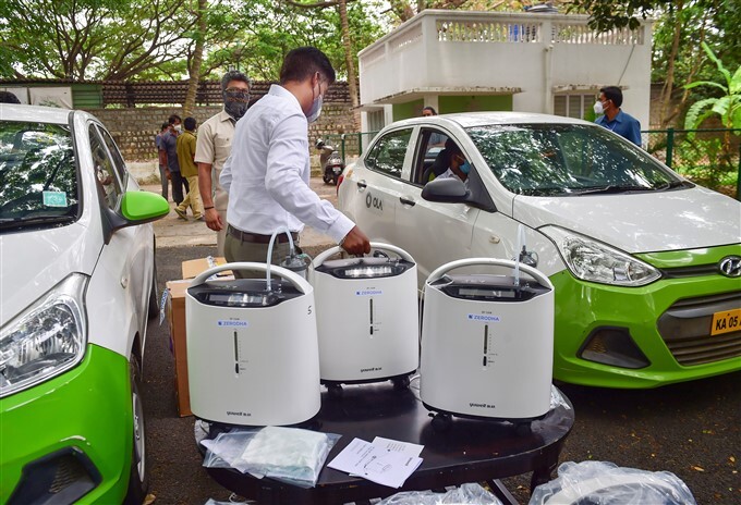KA Dy CM Dr Ashwath Narayan launches oxygen concentrators to home isolation their doorstep