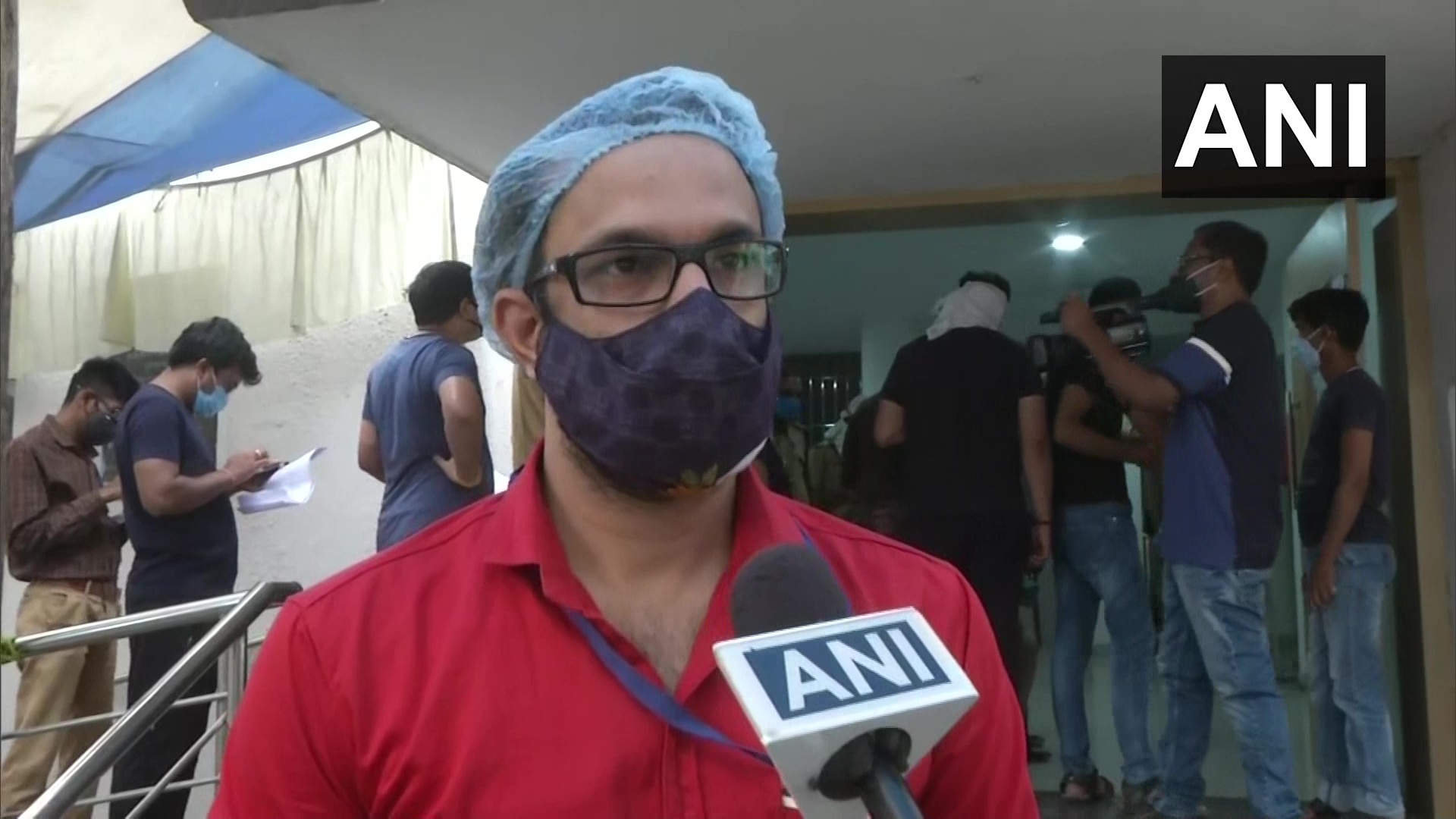 ഇന്ത്യയിൽ കൊവിഡ് വാക്സിനേഷൻ മൂന്നാം ഘട്ടം  ആരംഭിച്ചു, ചിത്രങ്ങൾ കാണാം